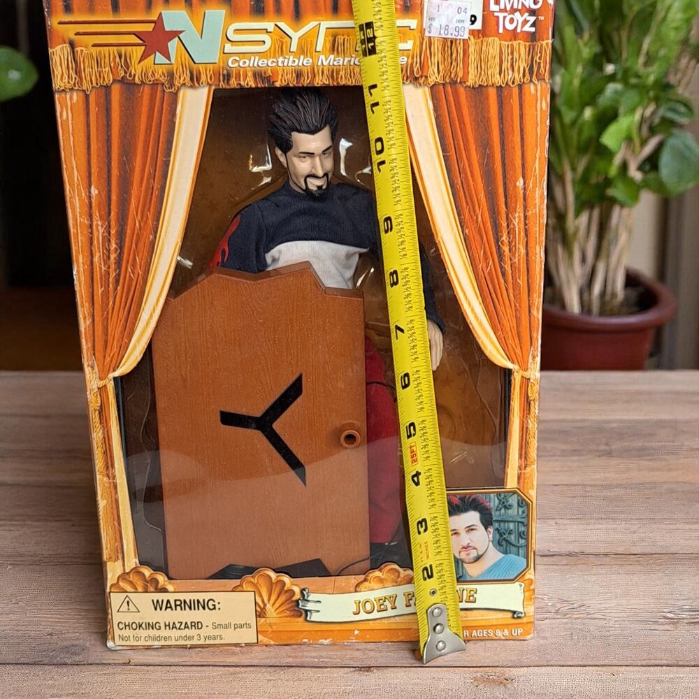 NSYNC JOEY FATONE COLLECTIBLE MARIONETTE 2000 LIVING TOYZ AGES 8 & UP